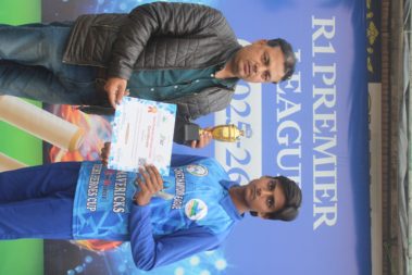 Certificate distribution